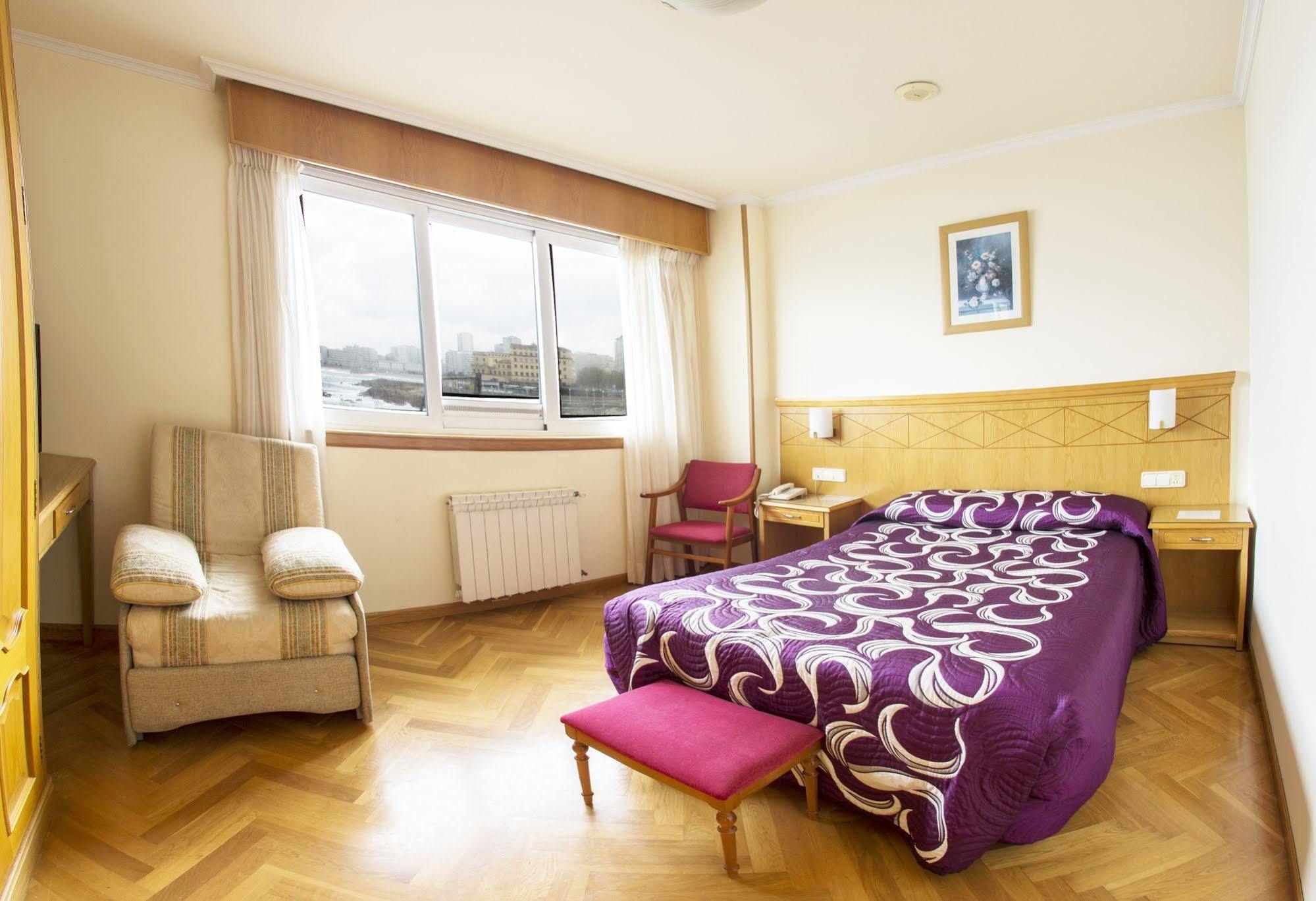 Hotel Cristal 2 A Coruna Luaran gambar