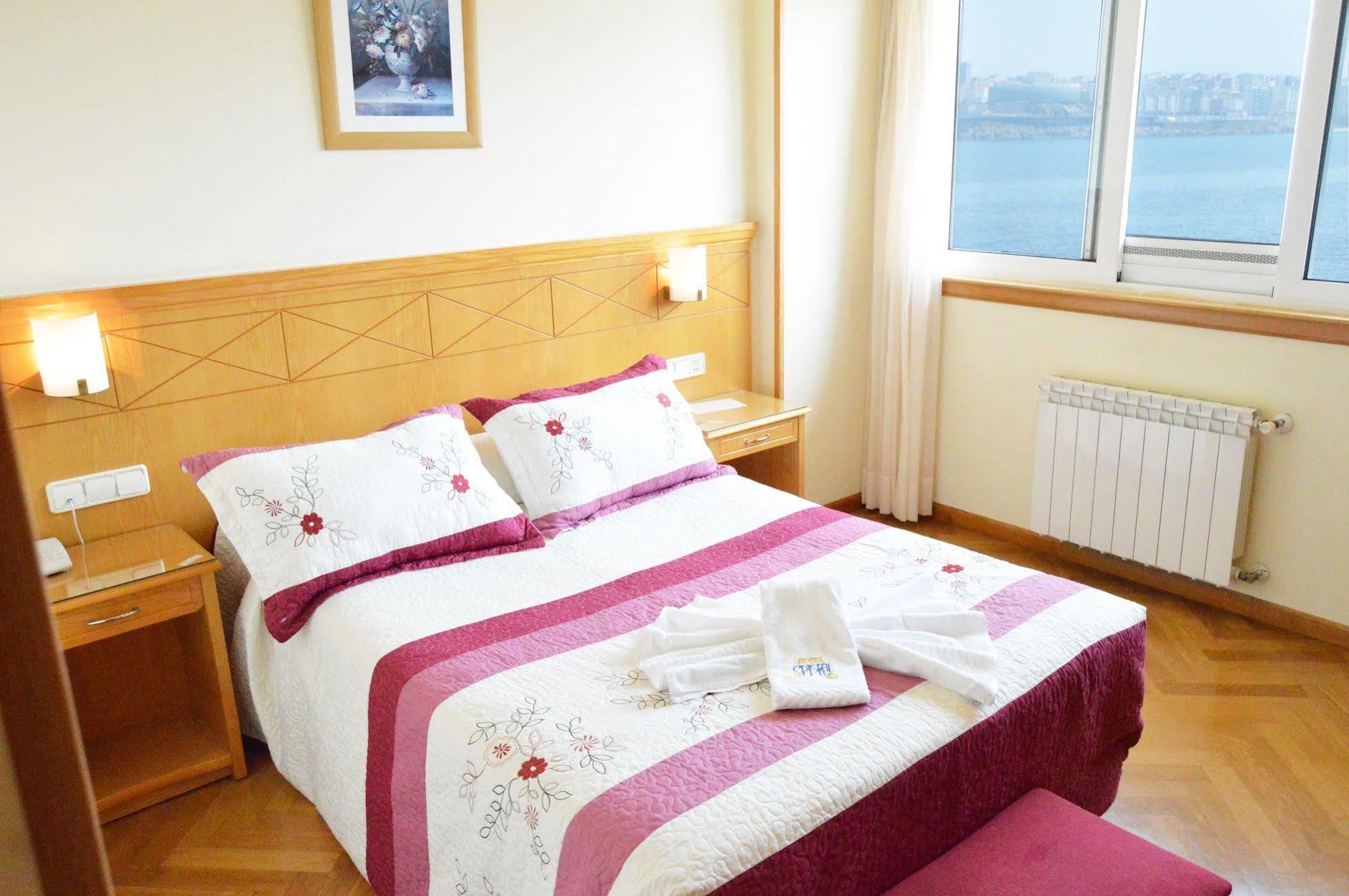 Hotel Cristal 2 A Coruna Luaran gambar