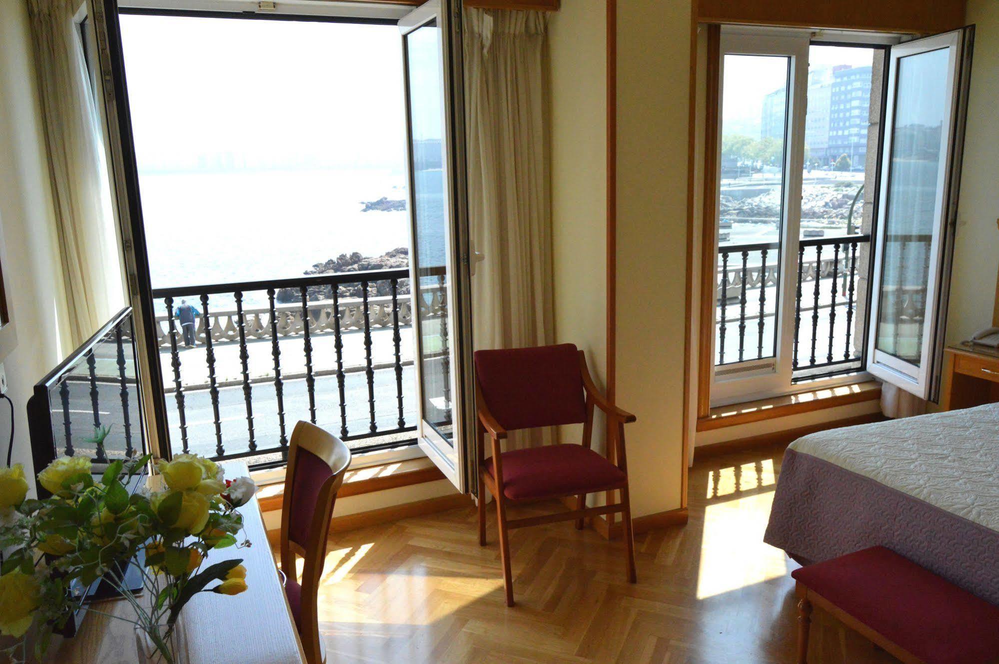 Hotel Cristal 2 A Coruna Luaran gambar